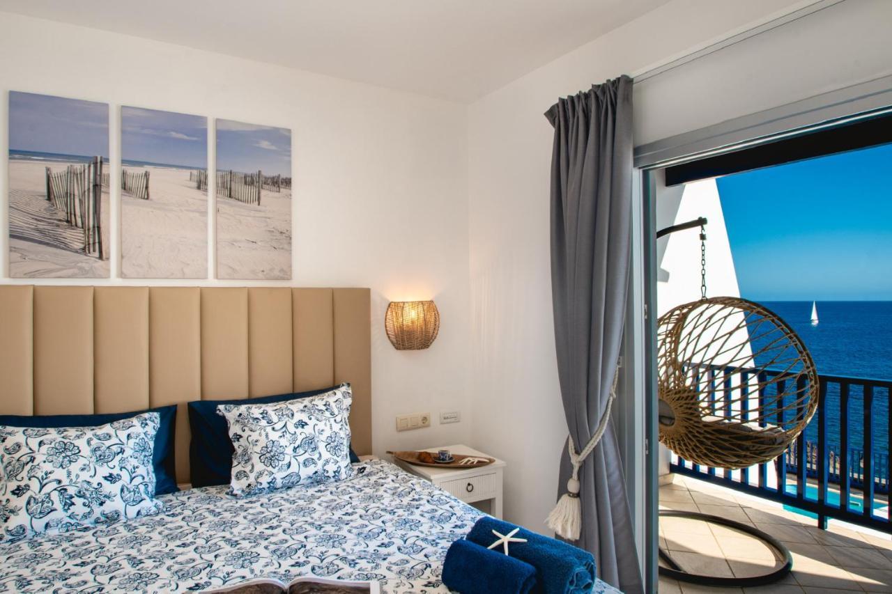 Villa Frontline 25, Modern Coastal Design With Amazing Views *