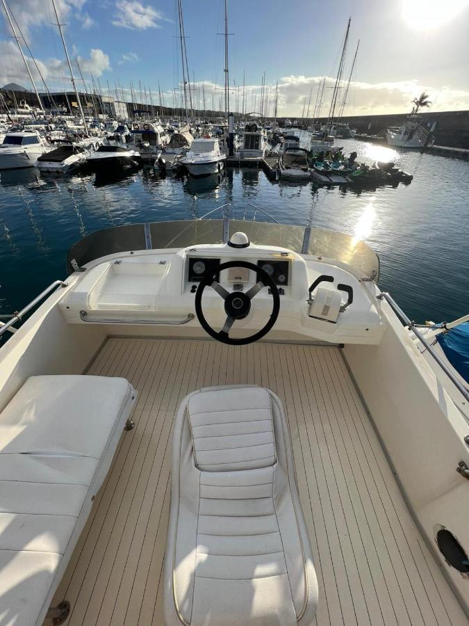 Barco Princess Cachucho Fly Puerto Calero