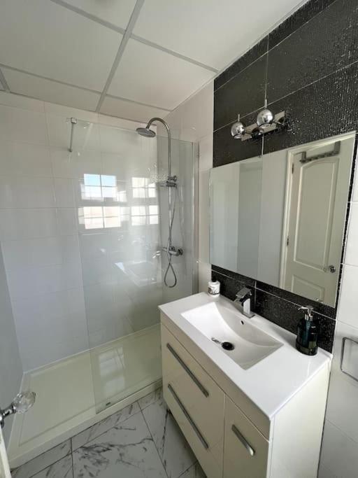 Apartamento Casa Baxter - 1 Bedroom In Matagorda With Communal Pool