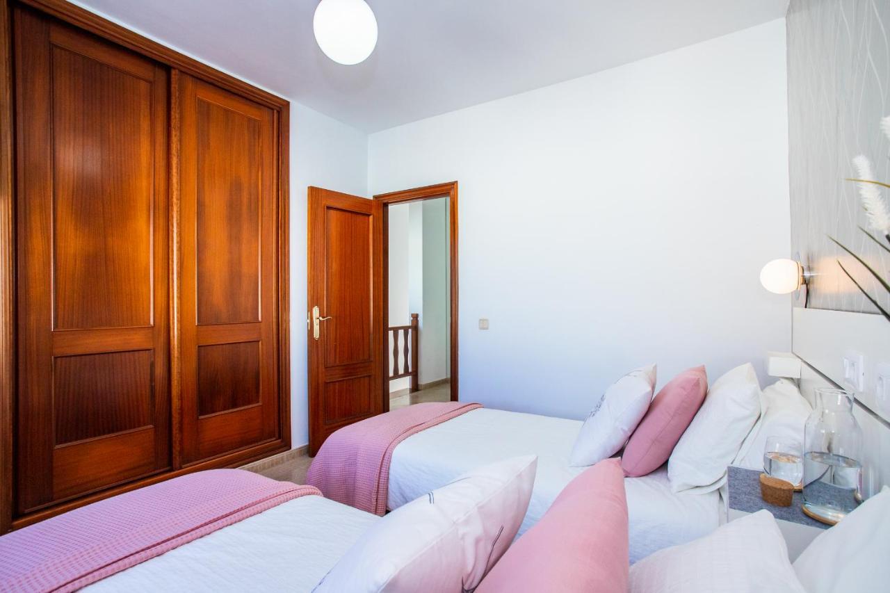 Casa Evelyn Piscina Climatizada Сasa de vacaciones Playa Blanca (Lanzarote)