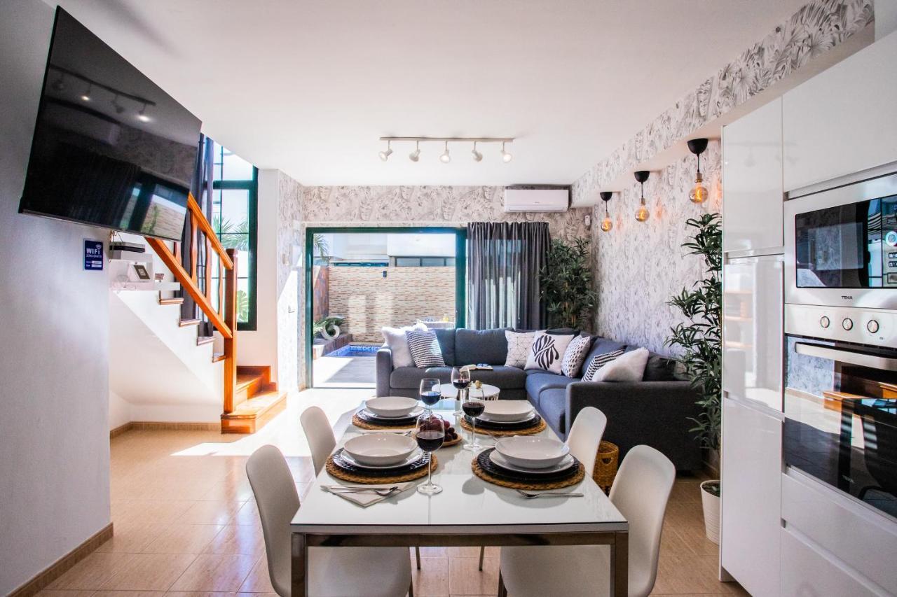 Holiday home Casa Evelyn Piscina Climatizada