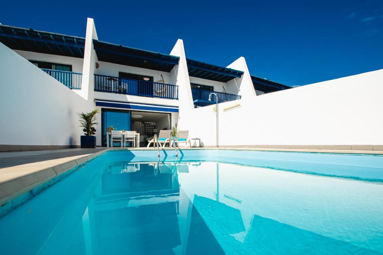 Frontline 25, Modern Coastal Design With Amazing Views Villa