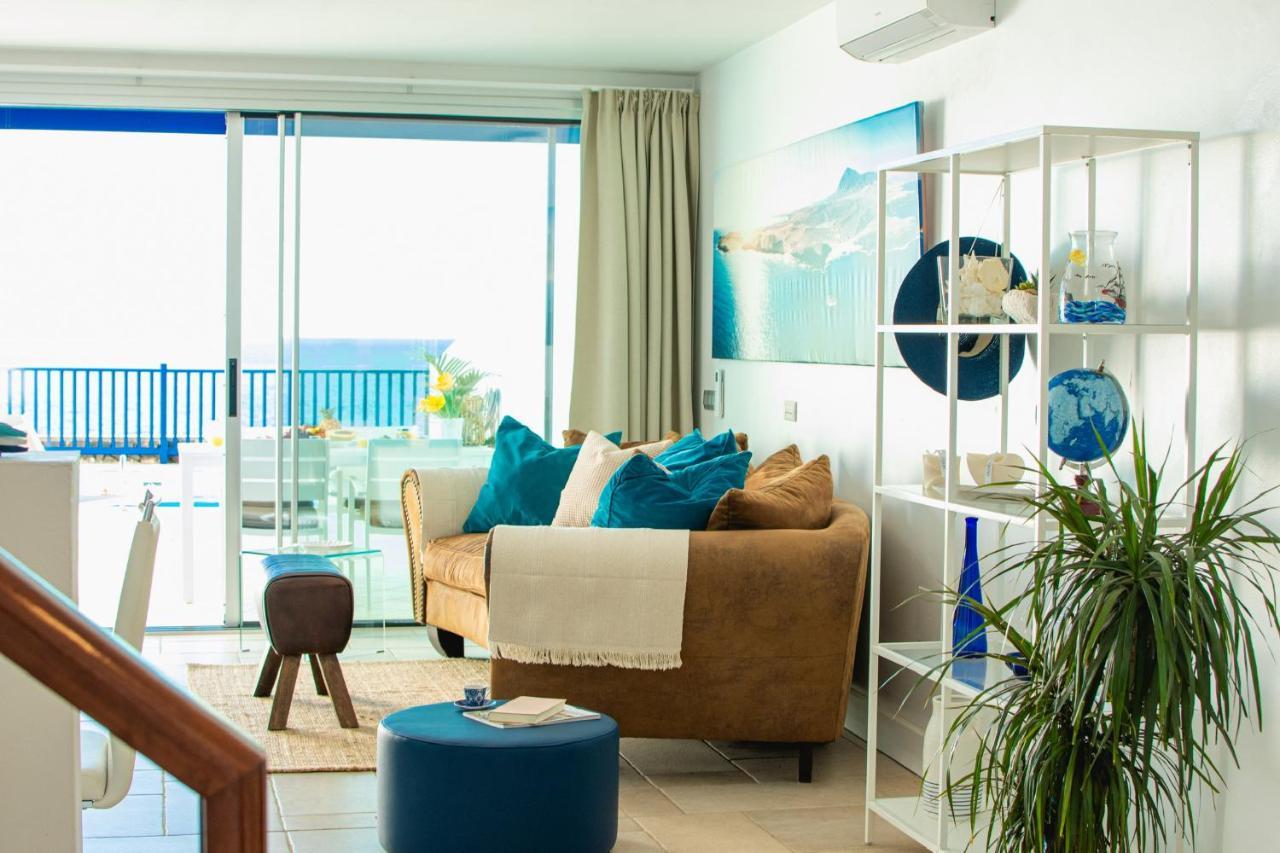 Villa Frontline 25, Modern Coastal Design With Amazing Views *