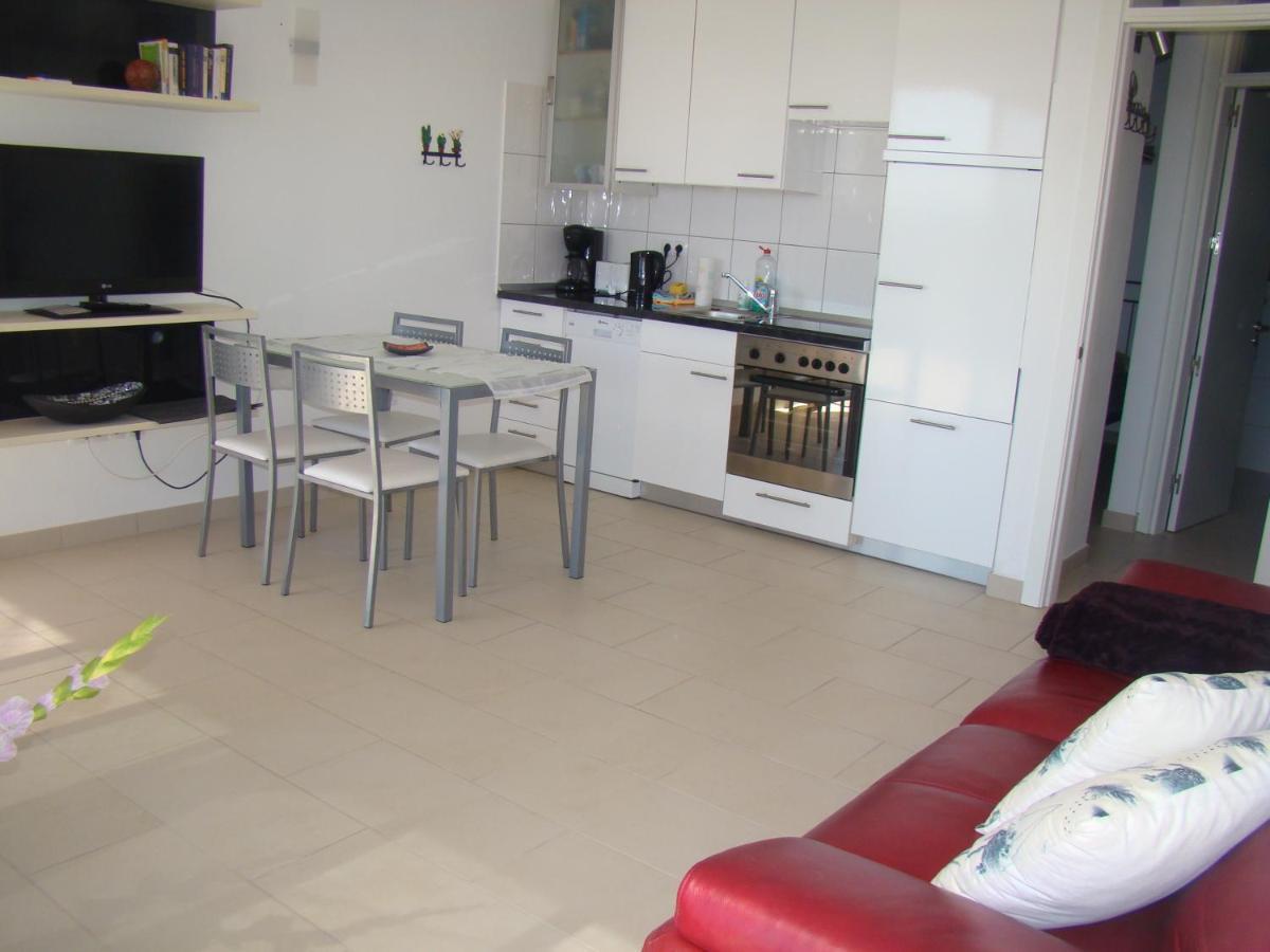 Apartment Meerblick Und Naehe Feuerberge Mit Eigenem Beheizten Pool