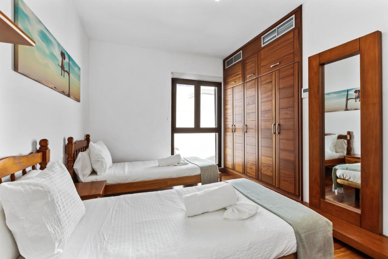 Home2book Luxury Playa Honda, Private Pool Villa Playa Honda (Lanzarote)