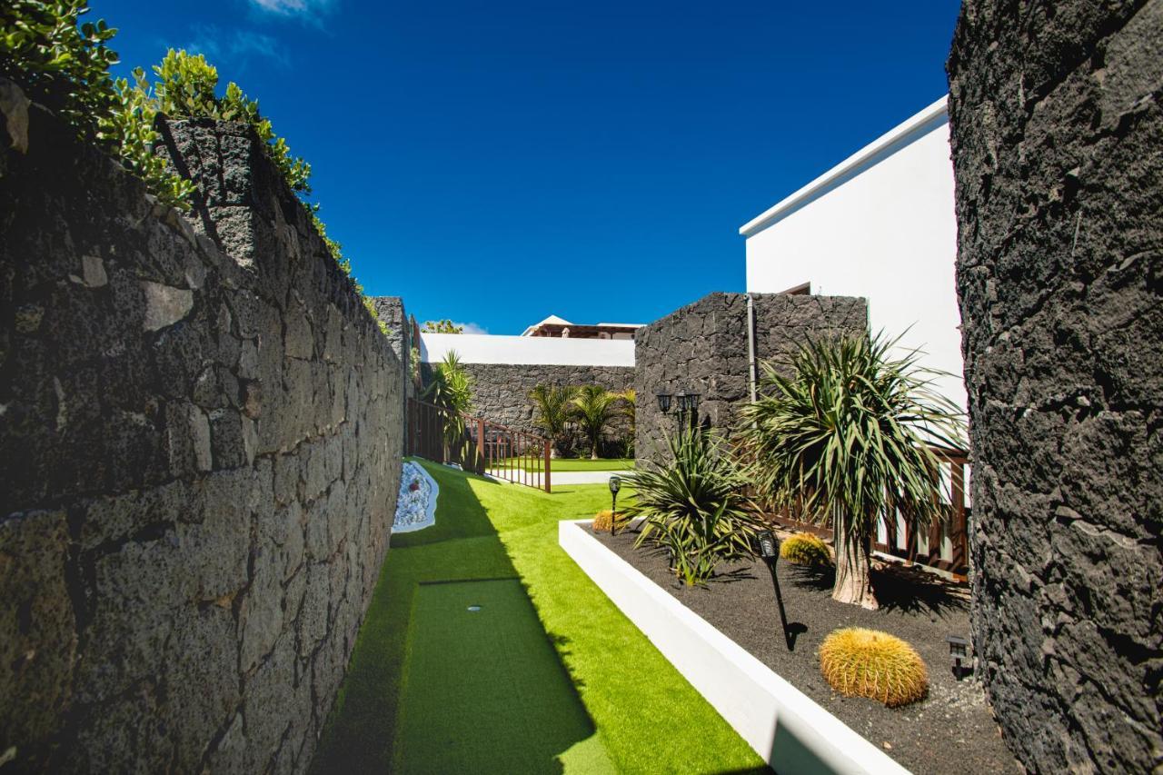 Cavendish With Sea Views And Heatable Pool Close To Flamingo * Playa Blanca (Lanzarote)