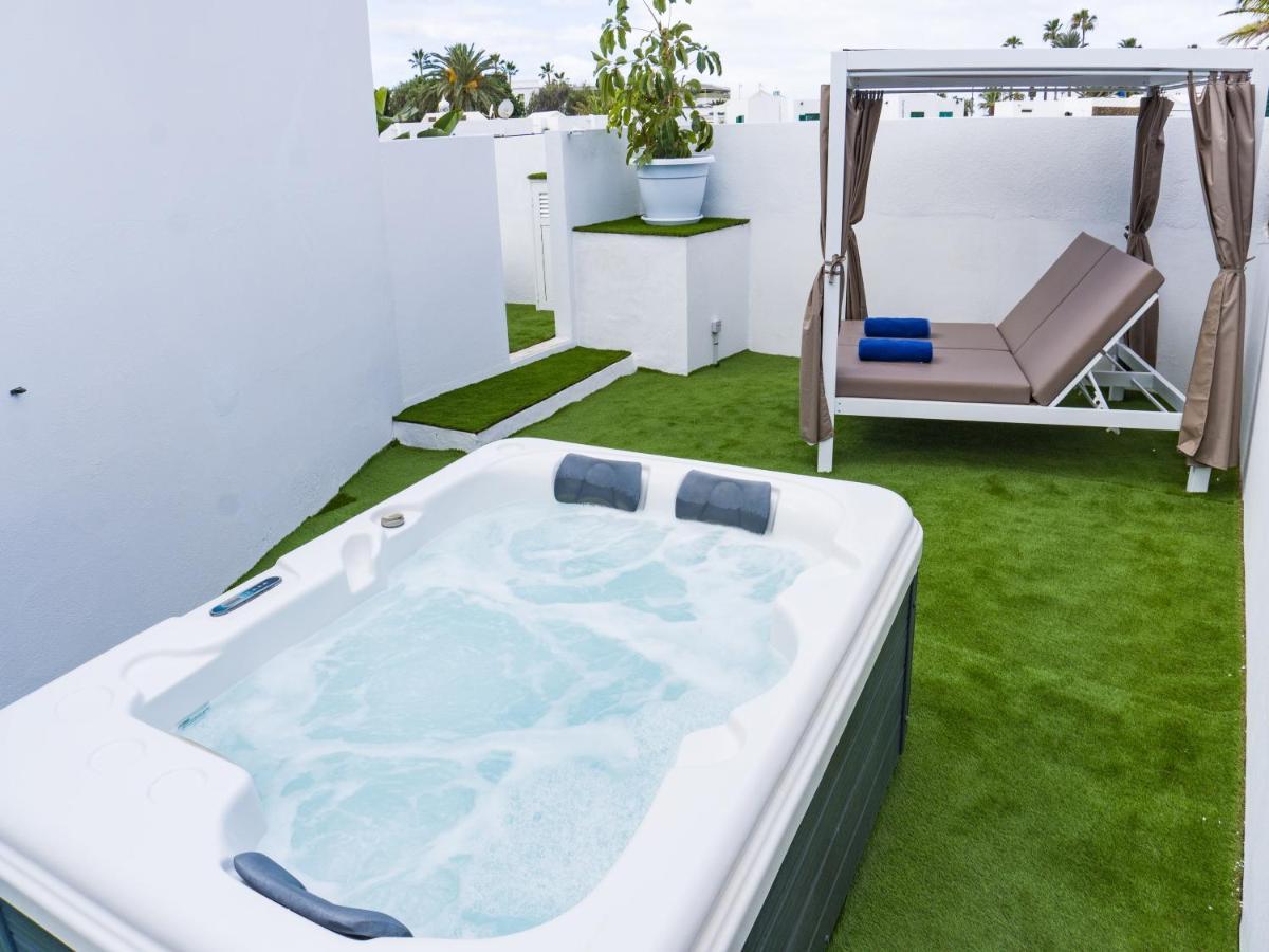 New Lanzasuites Villa *