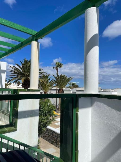 Apartment Relaxing Upper Floor Apartment- Exclusive Complex. *