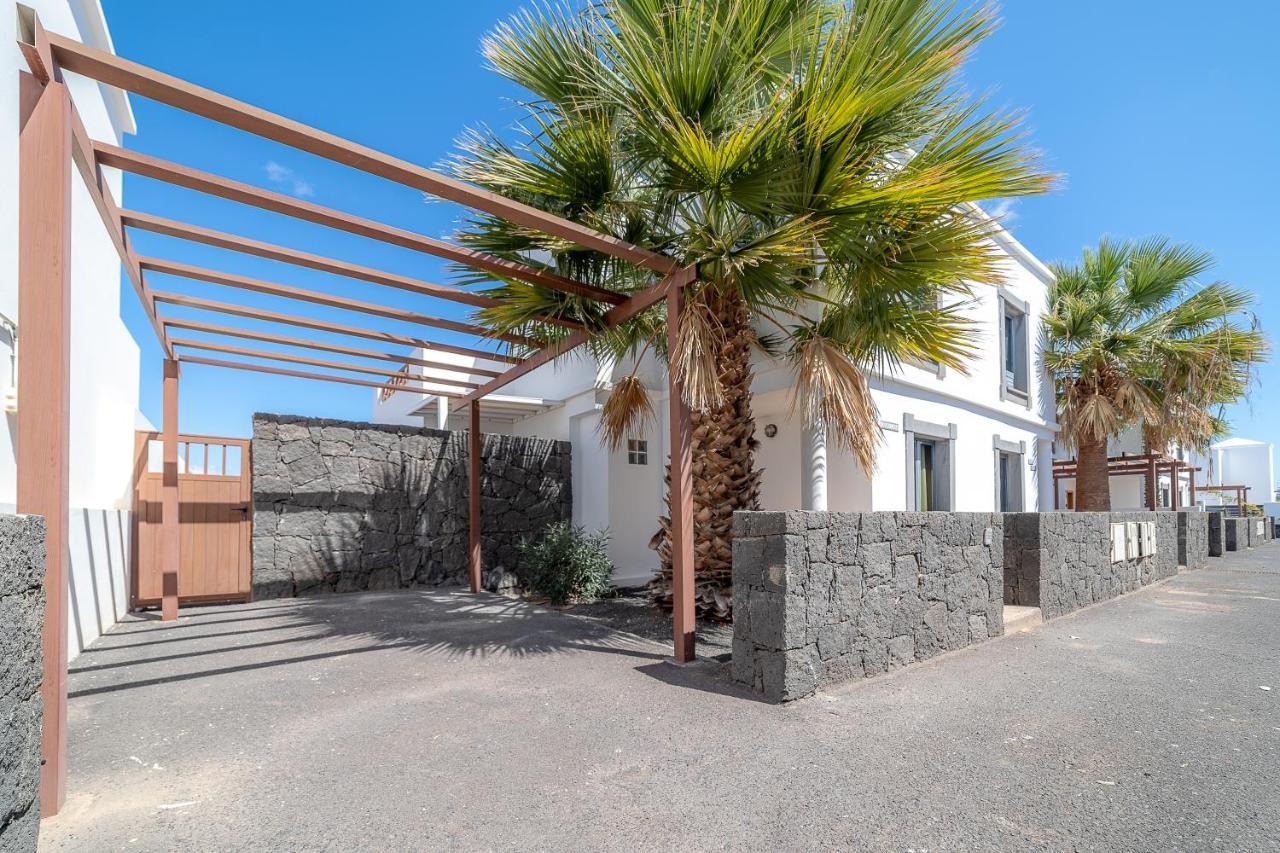 Casa *