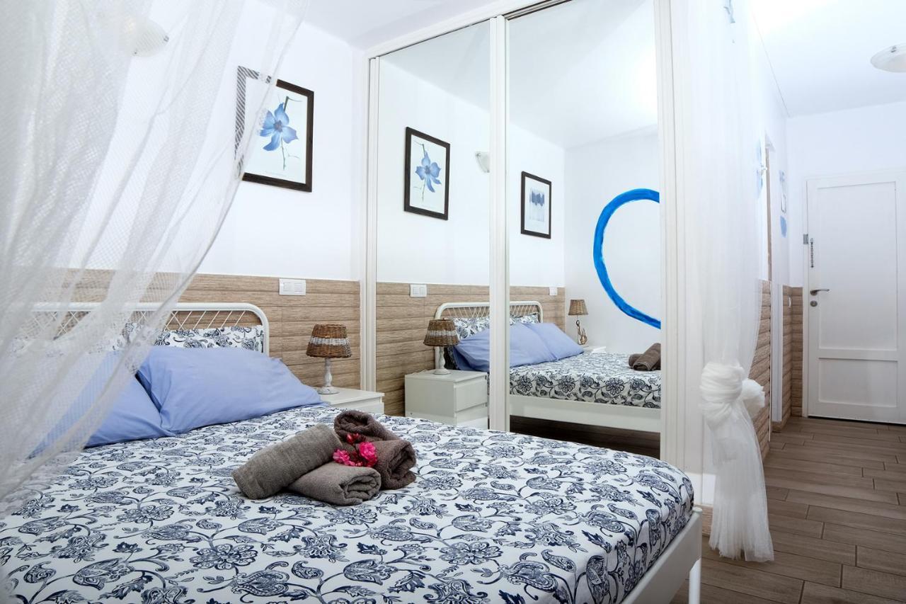 Apartment Vivienda Vacacional Audrey En Playa Roca Costa Teguise