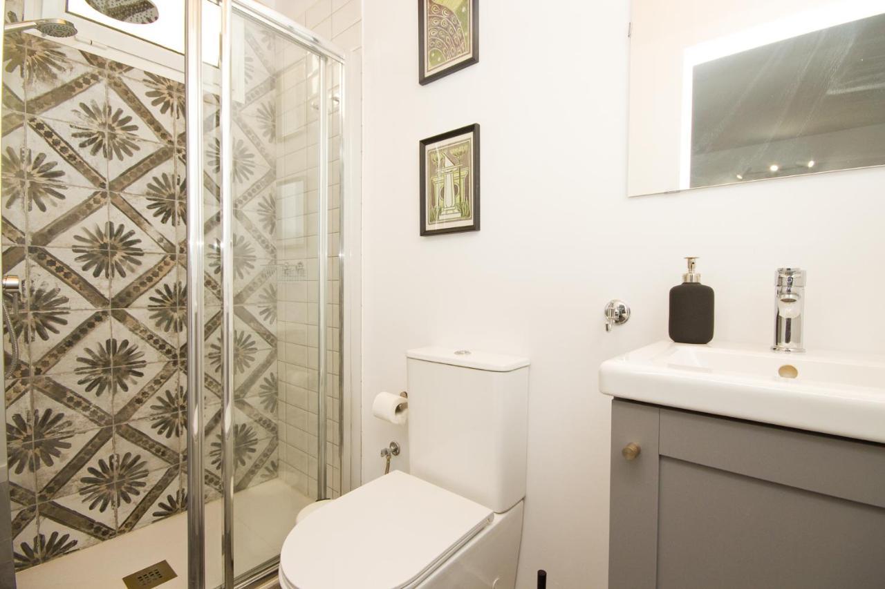Alonsos - Open Mall - By Az Guest house Arrecife (Lanzarote)