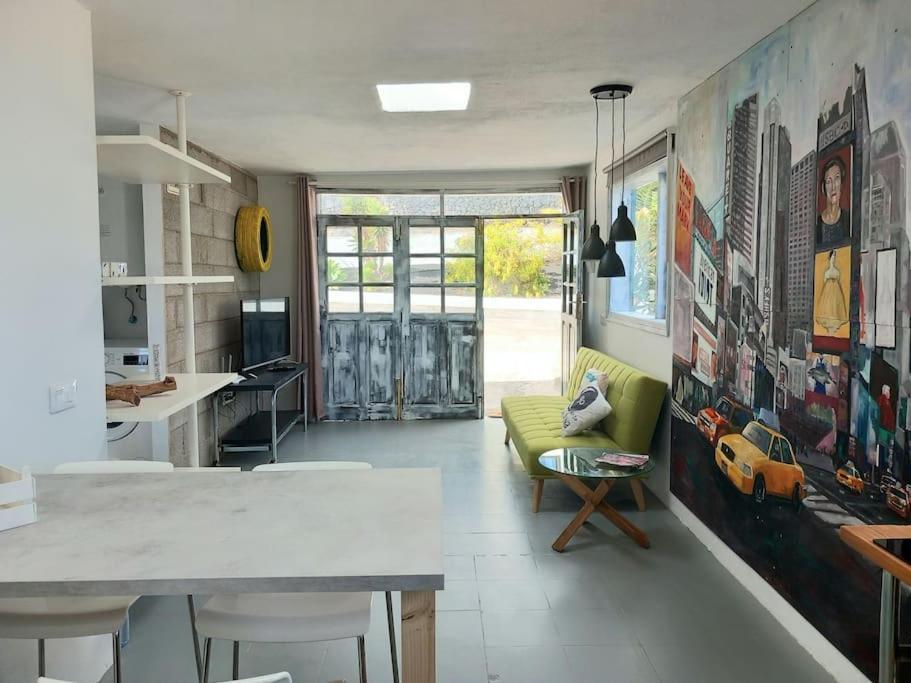Loft Con Vista Mare Apartment Tias