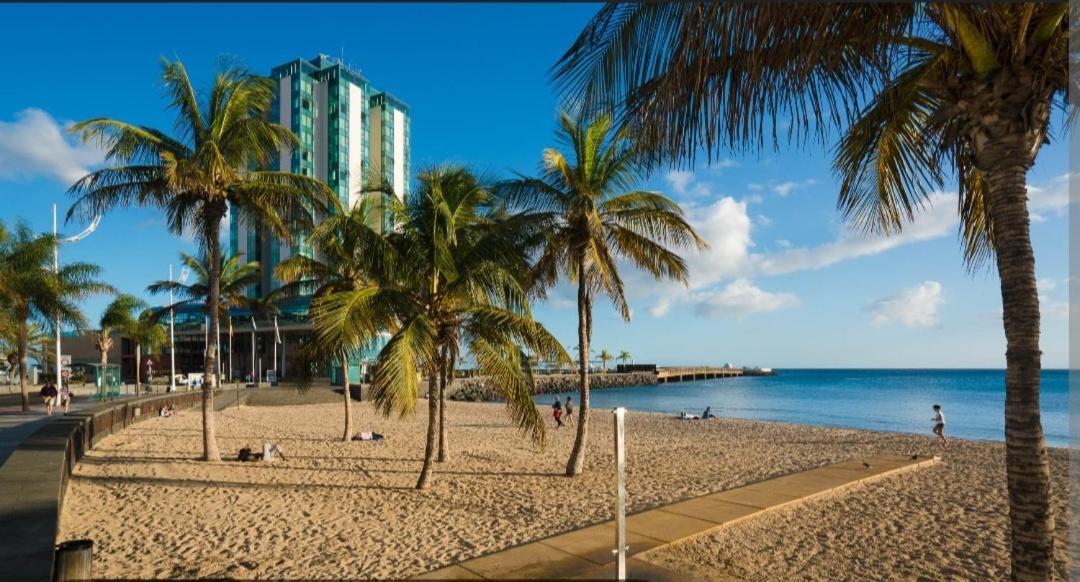 El Barquito De Arrecife (Lanzarote)