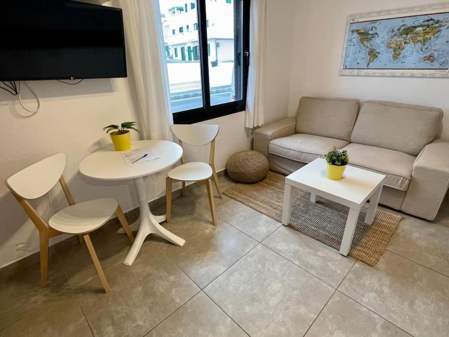 Apartment Weybeach2 -shared Terrace,plaza View,sea Frontline *