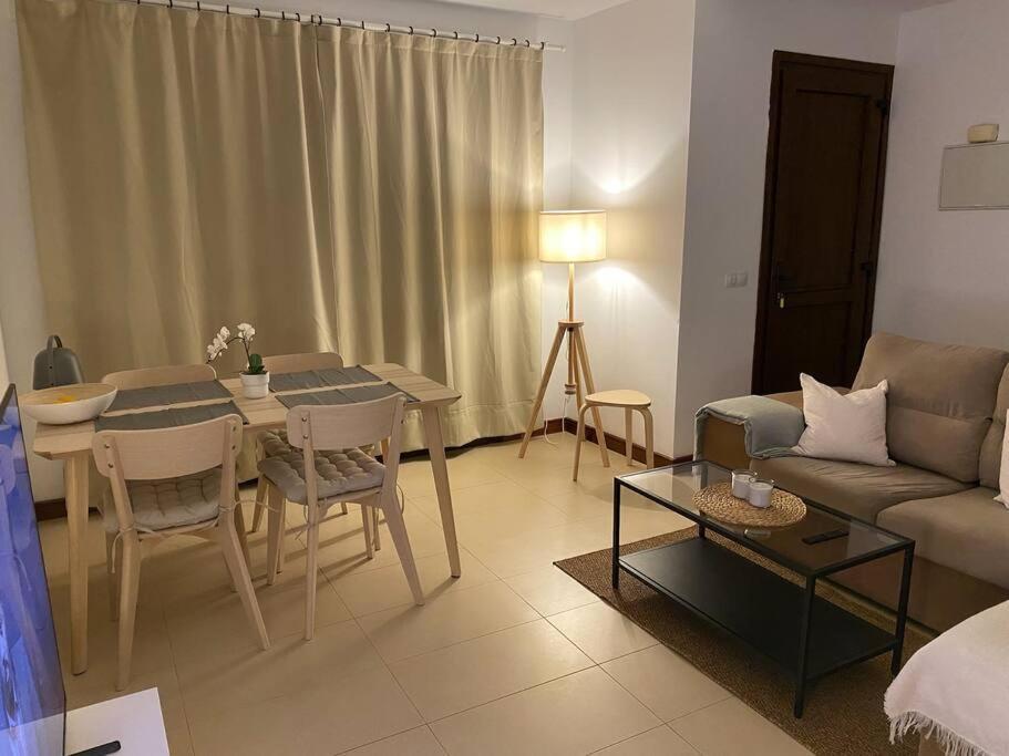 Casa Marla Mit 3 Schlafzimmern Und 2 Badezimmern Apartment *