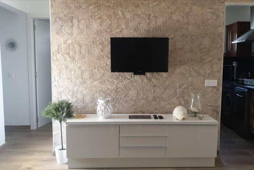 2 Bedroom Grandfloor-pto. Del Carmen *