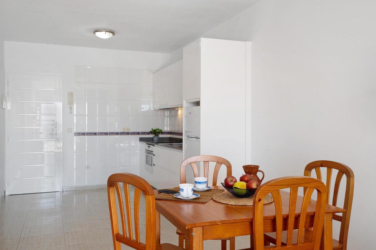 Callao 7 Apartment *