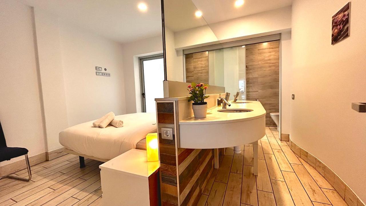 5***** Charco Loft