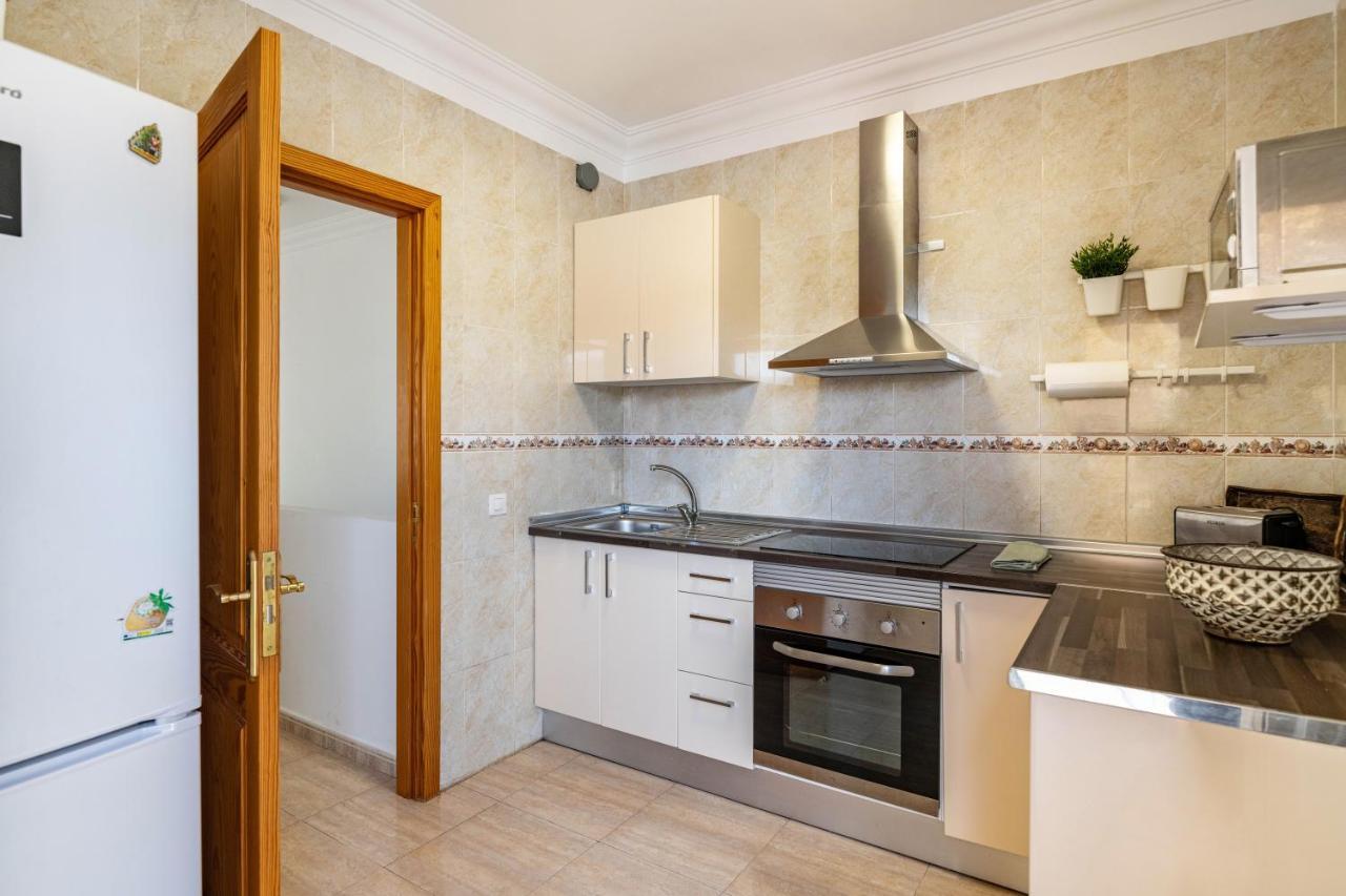 Ganivet Apartment *