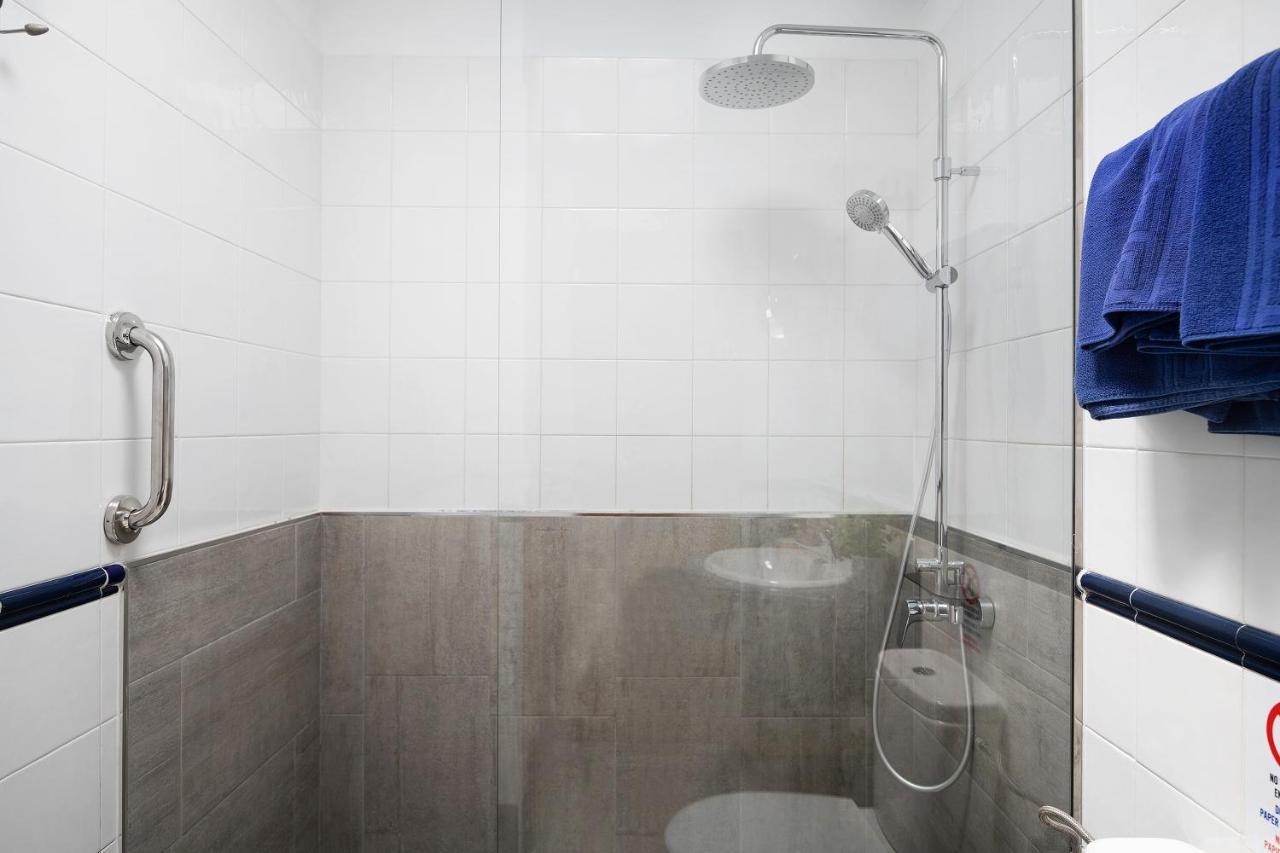 Callao 7 Apartment *