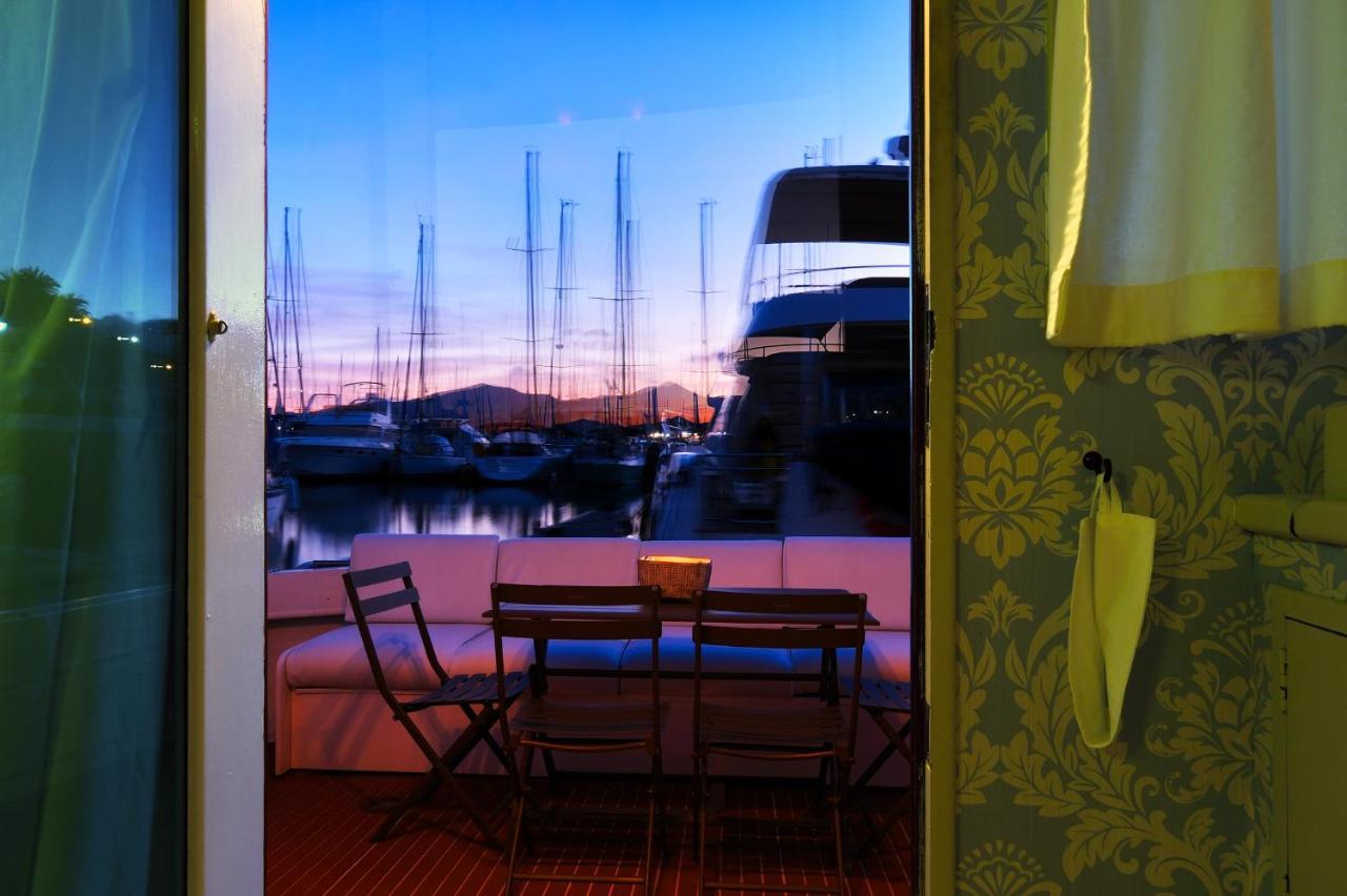 Houseboat Isurus Quinto
