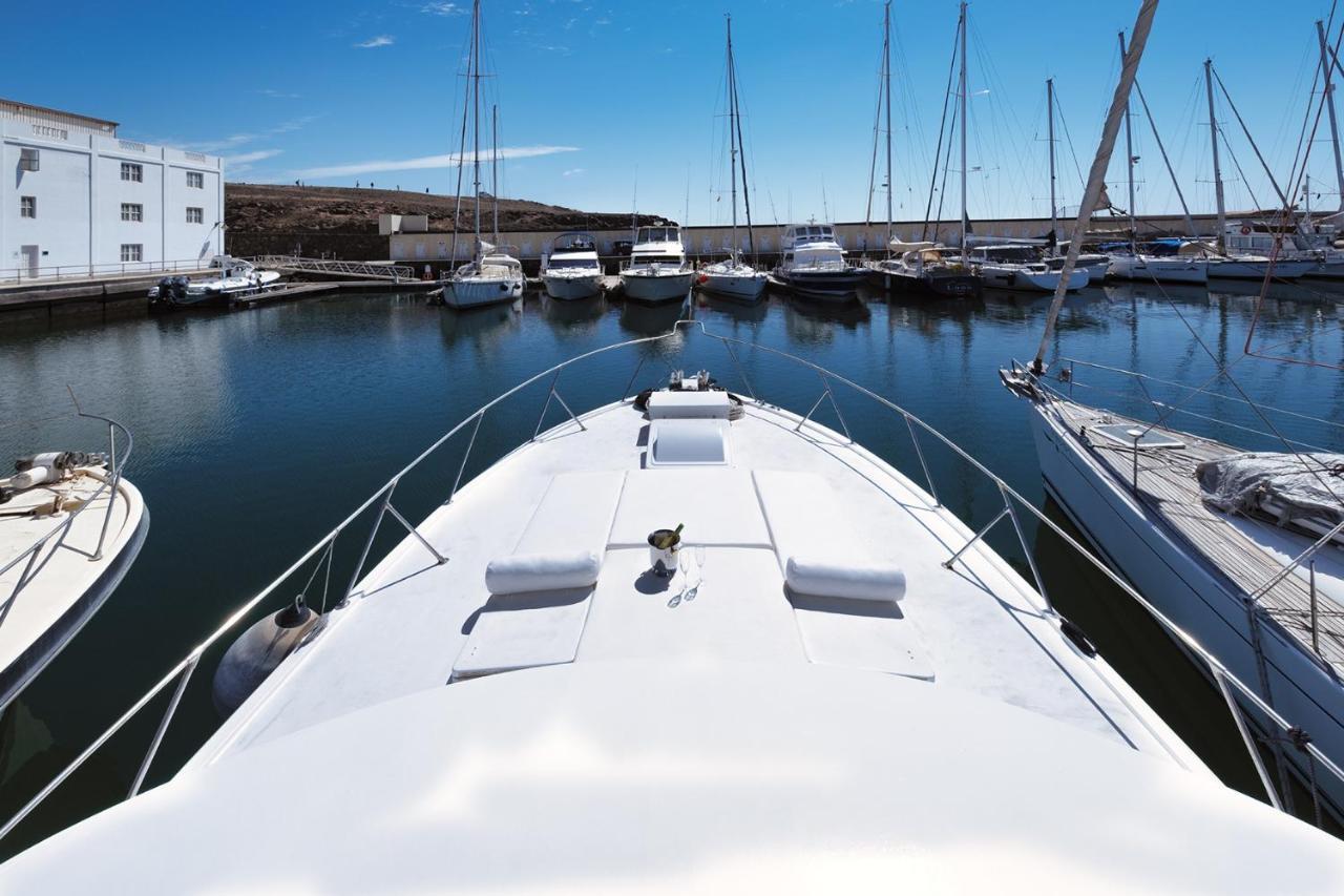 Houseboat Isurus Quinto Puerto Calero