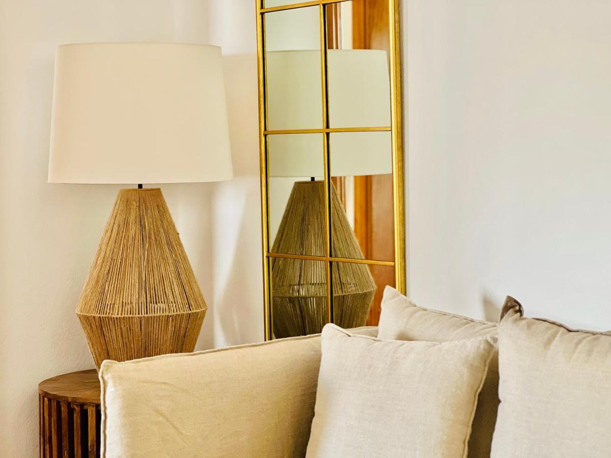 Canaryislandshost L Surfside Apartment Famara