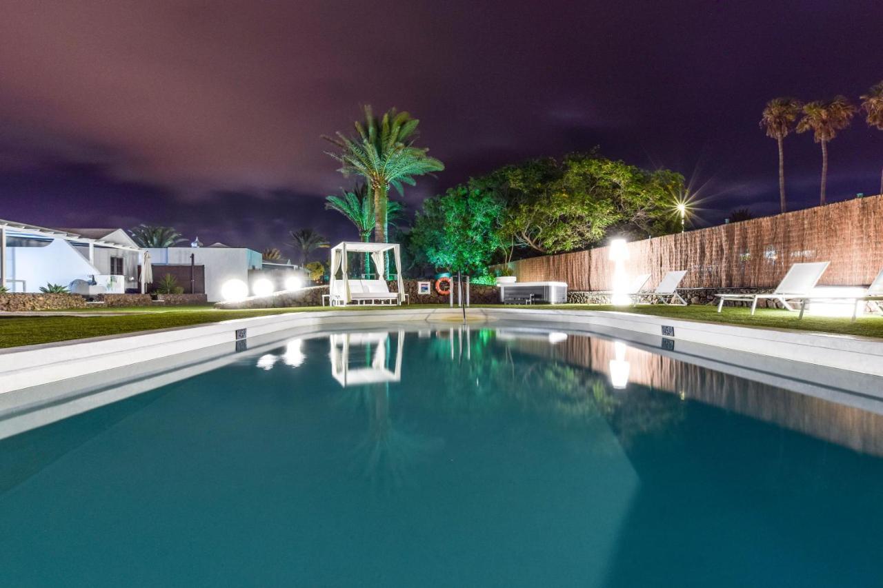 New Lanzasuites Villa
