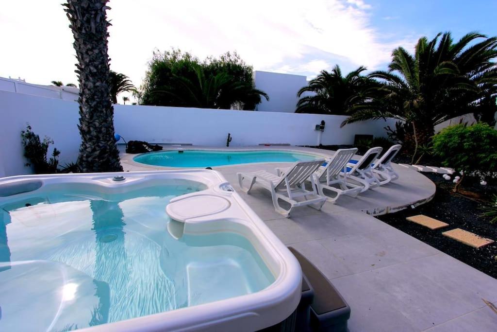 Casa Alizee, Heated Pool, Hot Tub Сasa de vacaciones Playa Blanca (Lanzarote)
