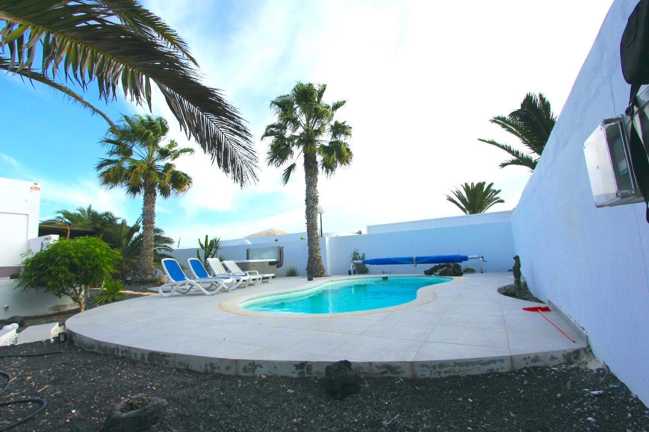 Casa Alizee, Heated Pool, Hot Tub Сasa de vacaciones Playa Blanca (Lanzarote)