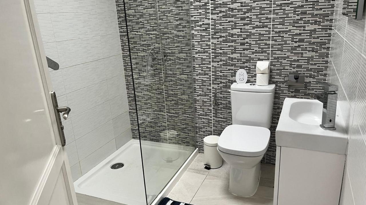 Apartment La Cumbre8a- 2 Bed-2 Bath - 1st Fl.- Air-con-wi-fi