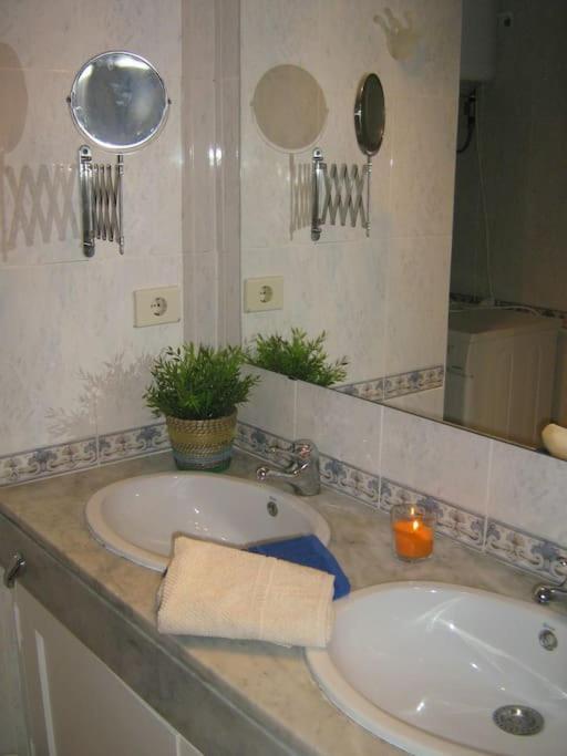 Casa Con Jardin * Costa Teguise