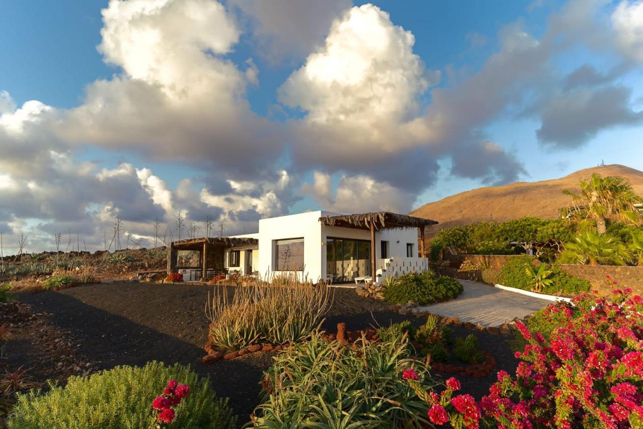Vistas Salinas Villa