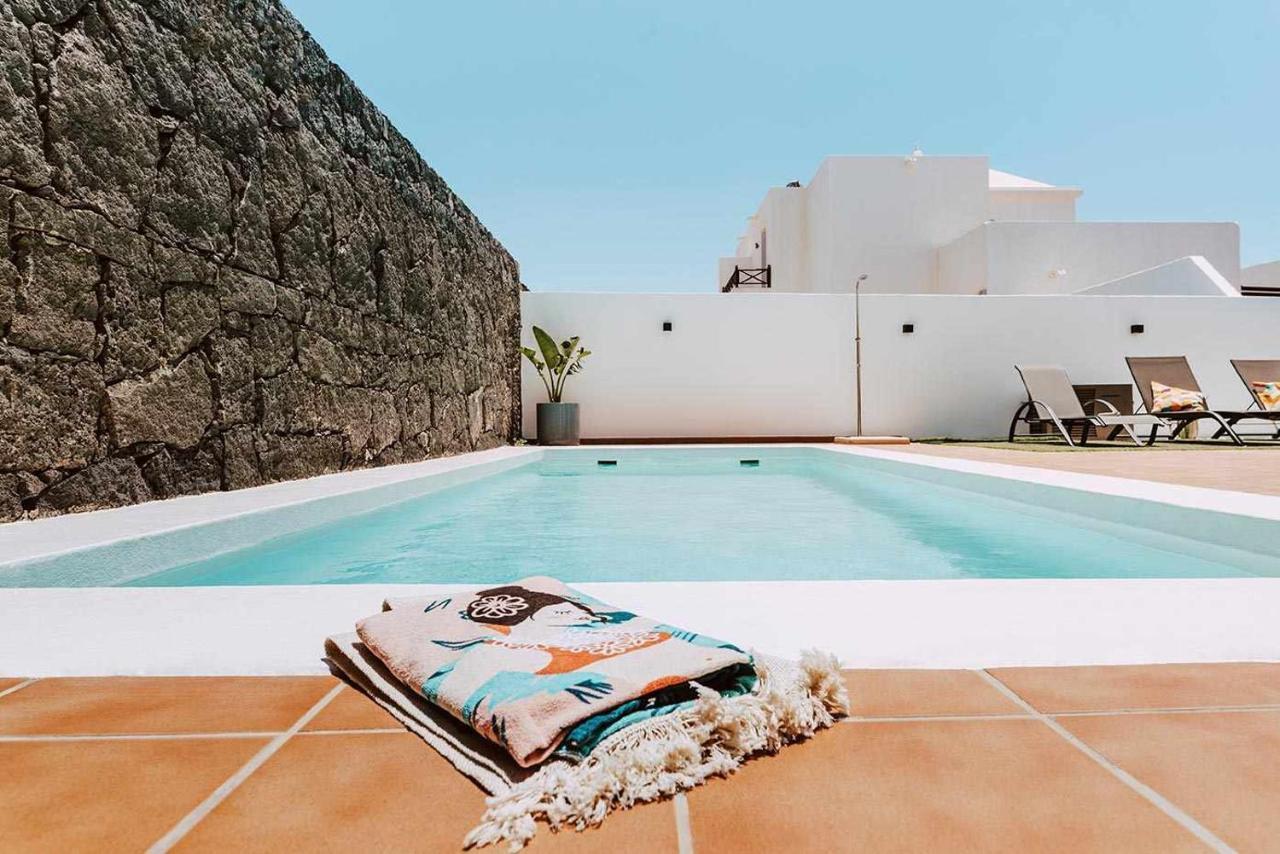 Villa Lyra Piscina Climatizada *