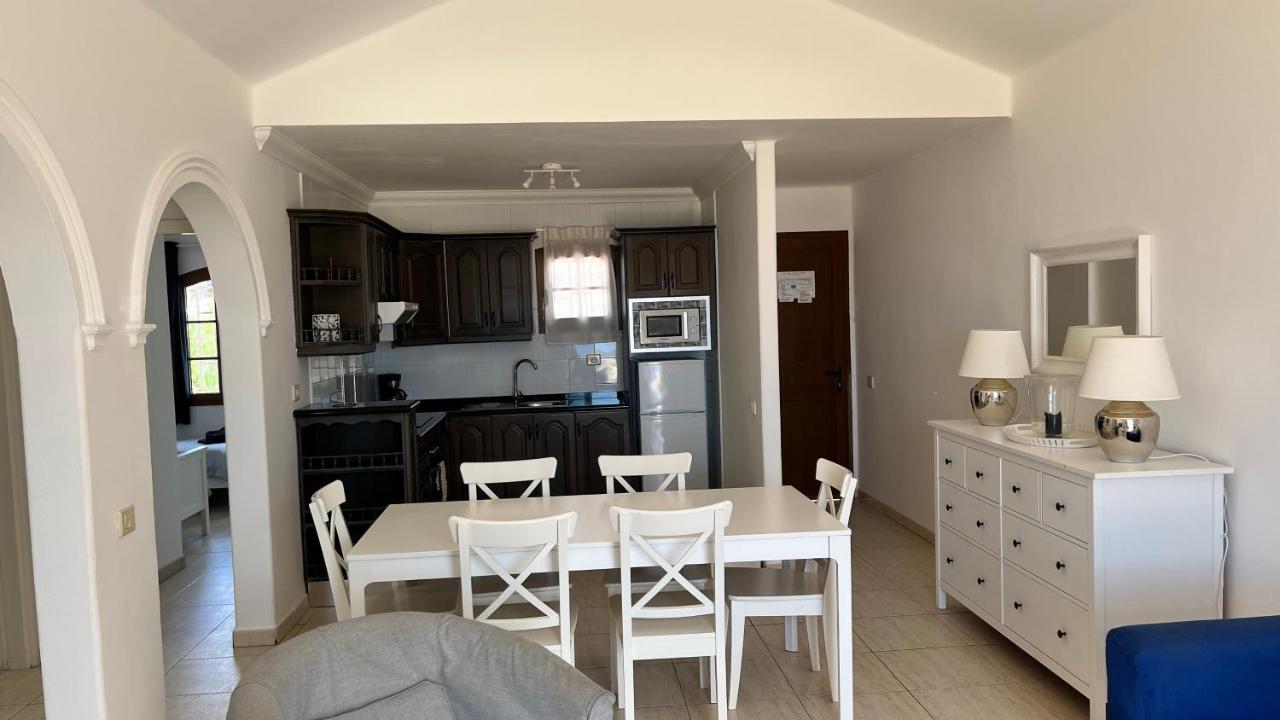 La Cumbre8a- 2 Bed-2 Bath - 1st Fl.- Air-con-wi-fi Puerto del Carmen (Lanzarote)