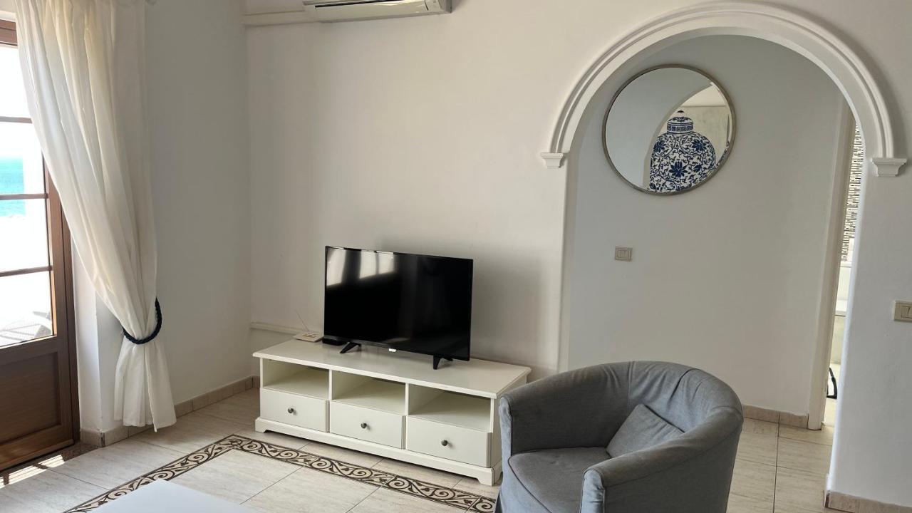 La Cumbre8a- 2 Bed-2 Bath - 1st Fl.- Air-con-wi-fi Apartment Puerto del Carmen (Lanzarote)