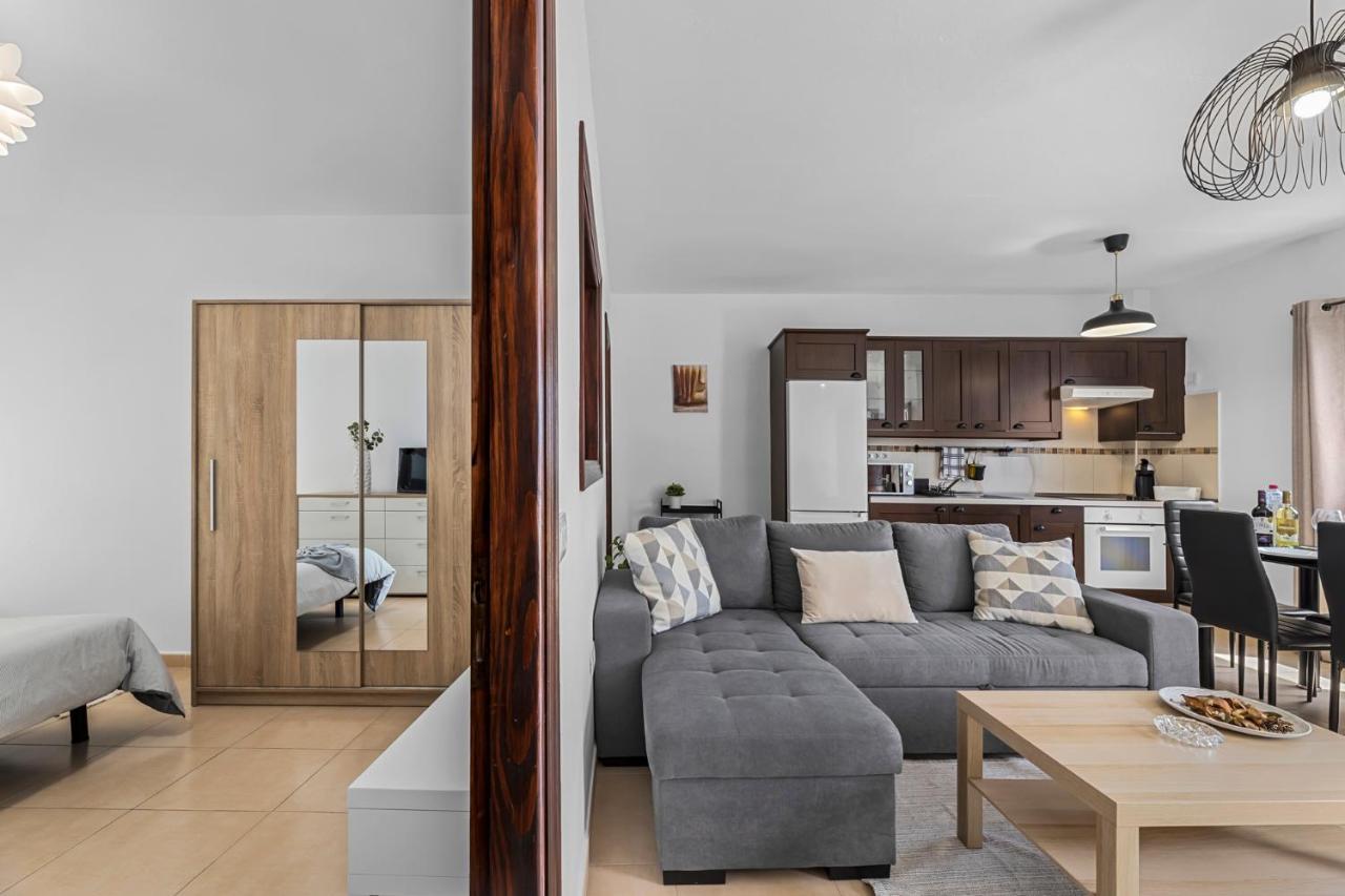 Apartamento Home2book Charming Tinajo, Wifi *