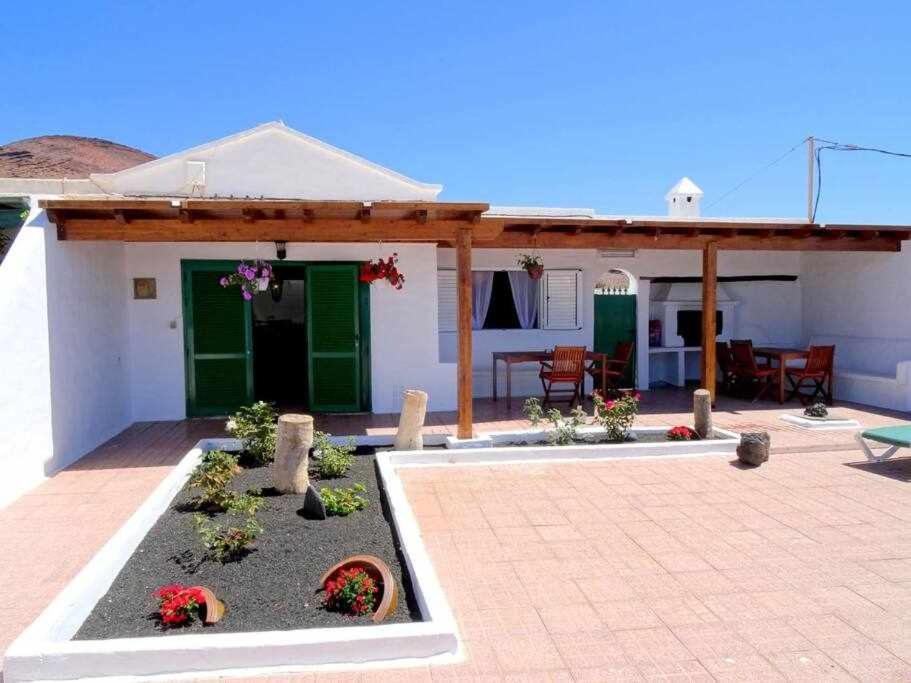 Сasa de vacaciones Casa Descanso Con Jacuzzi En *