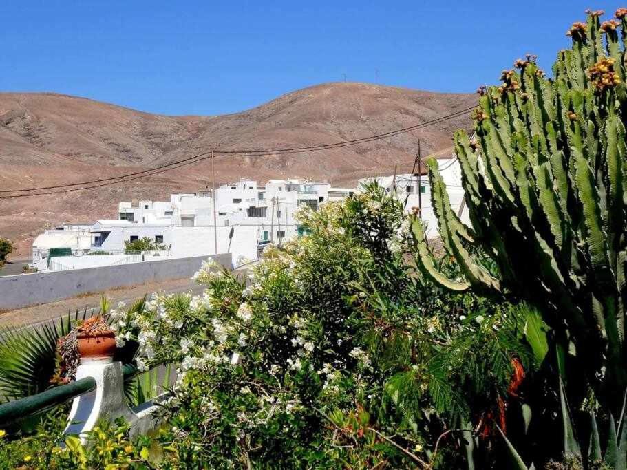 Casa Descanso Con Jacuzzi En Сasa de vacaciones Playa Quemada