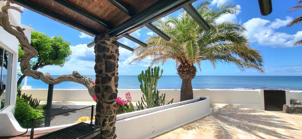 Villa Loro Playa Honda (Lanzarote)