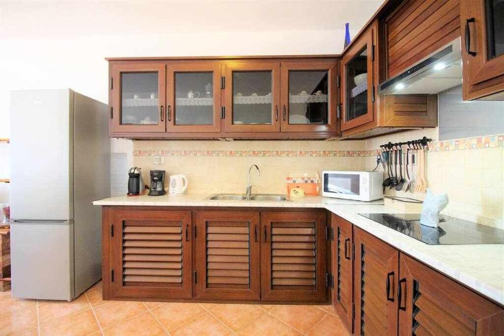 Micaelas House En El Pueblo Marinero Holiday home