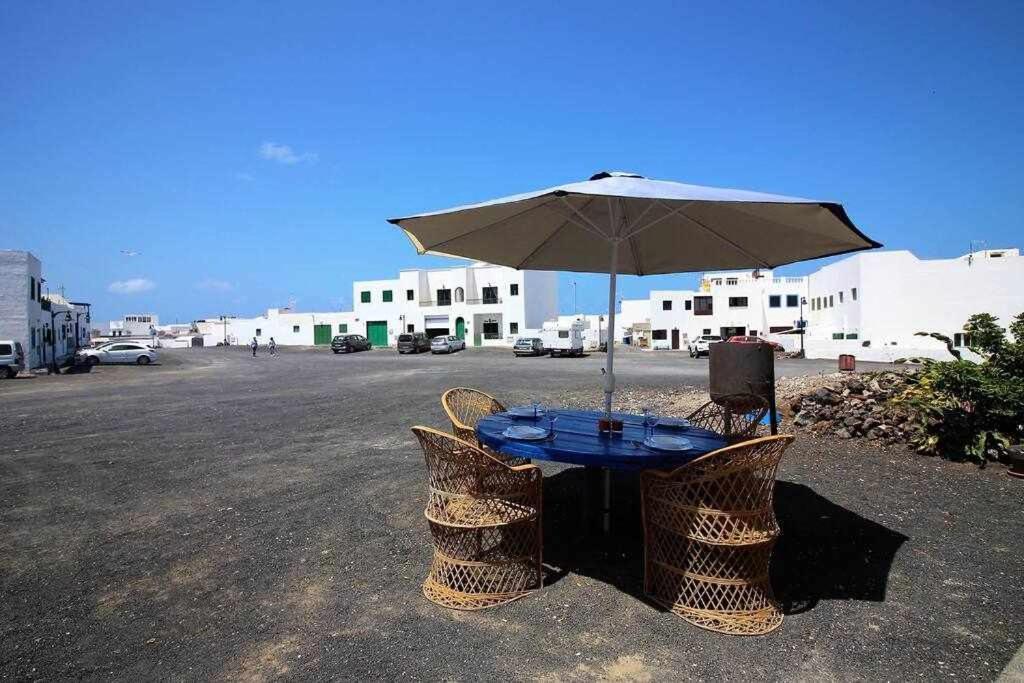 Casa Alejandra Con Terraza Y Barbacoa Сasa de vacaciones El Golfo