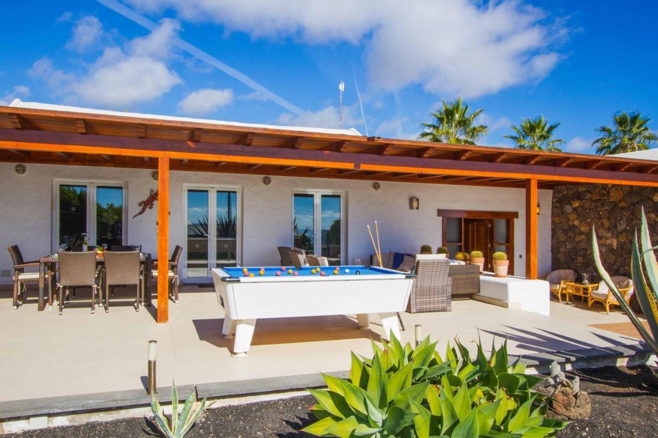 Dos Piedras Villa Puerto del Carmen (Lanzarote)