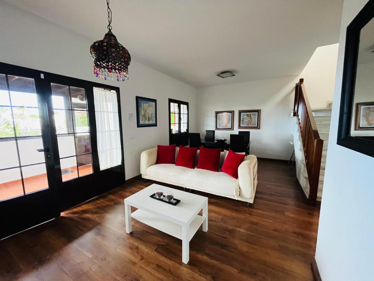 Casa Lola *