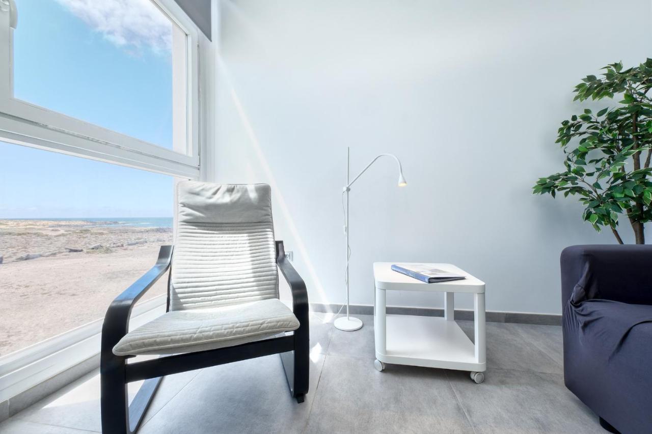 Karma 1 A 25m Del Mar Holiday home