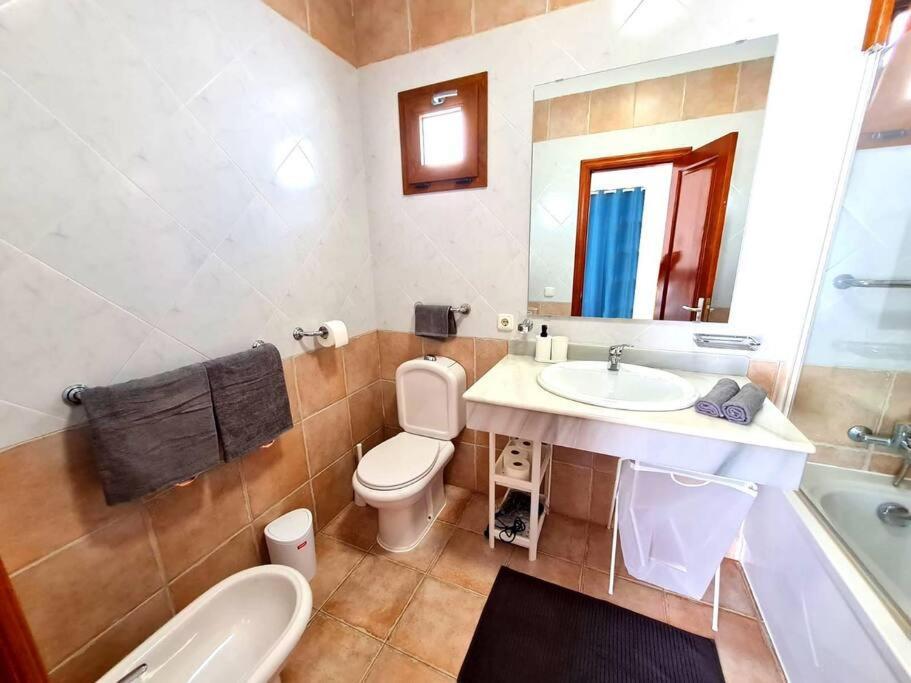 Nitho - Heated Pool, Panoramic View, Privacy