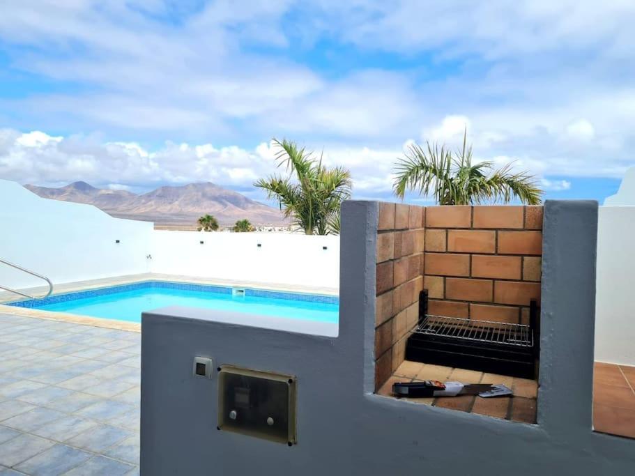 Nitho - Heated Pool, Panoramic View, Privacy *