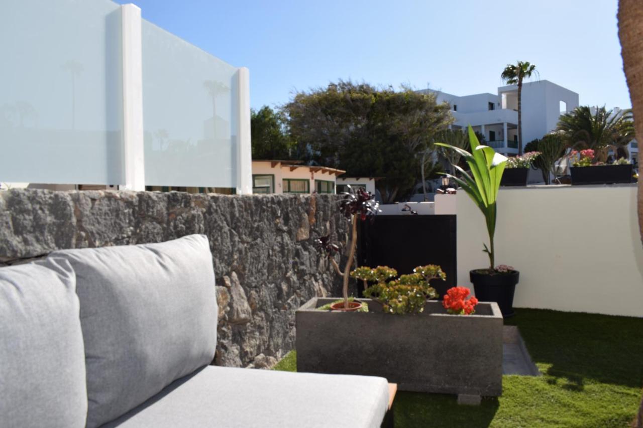 Apartamento La Palmera - 2 Bedroom - Playa Roca Sea Front Access - Pool View - Free Ac - Wifi Costa Teguise