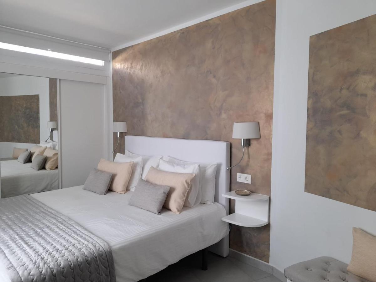 La Palmera - 2 Bedroom - Playa Roca Sea Front Access - Pool View - Free Ac - Wifi Apartamento *