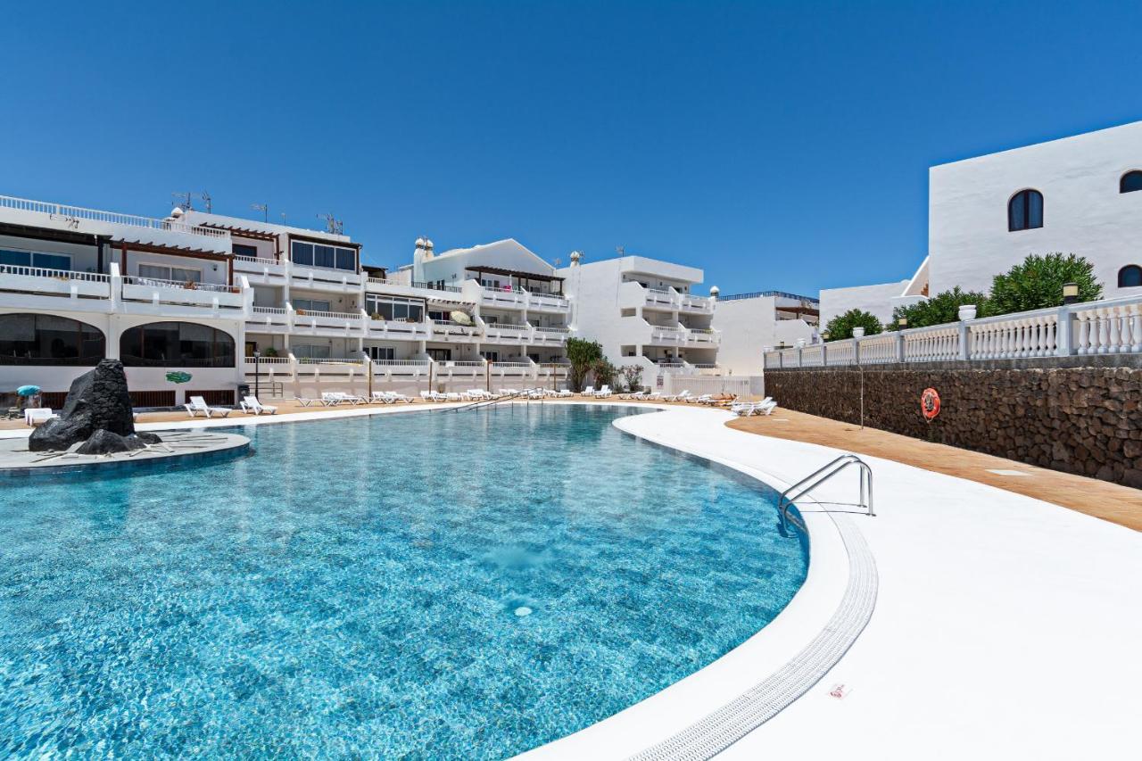 Casa Ayram - Private Terrace - Pool - 10 Min Walk Apartamento Costa Teguise